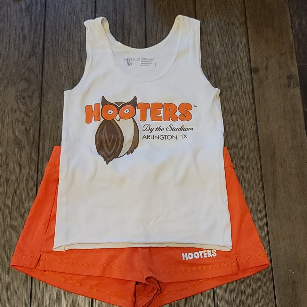 Hooters Original White Uniform